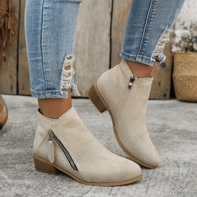 Fiora | Vintage Classic Boots